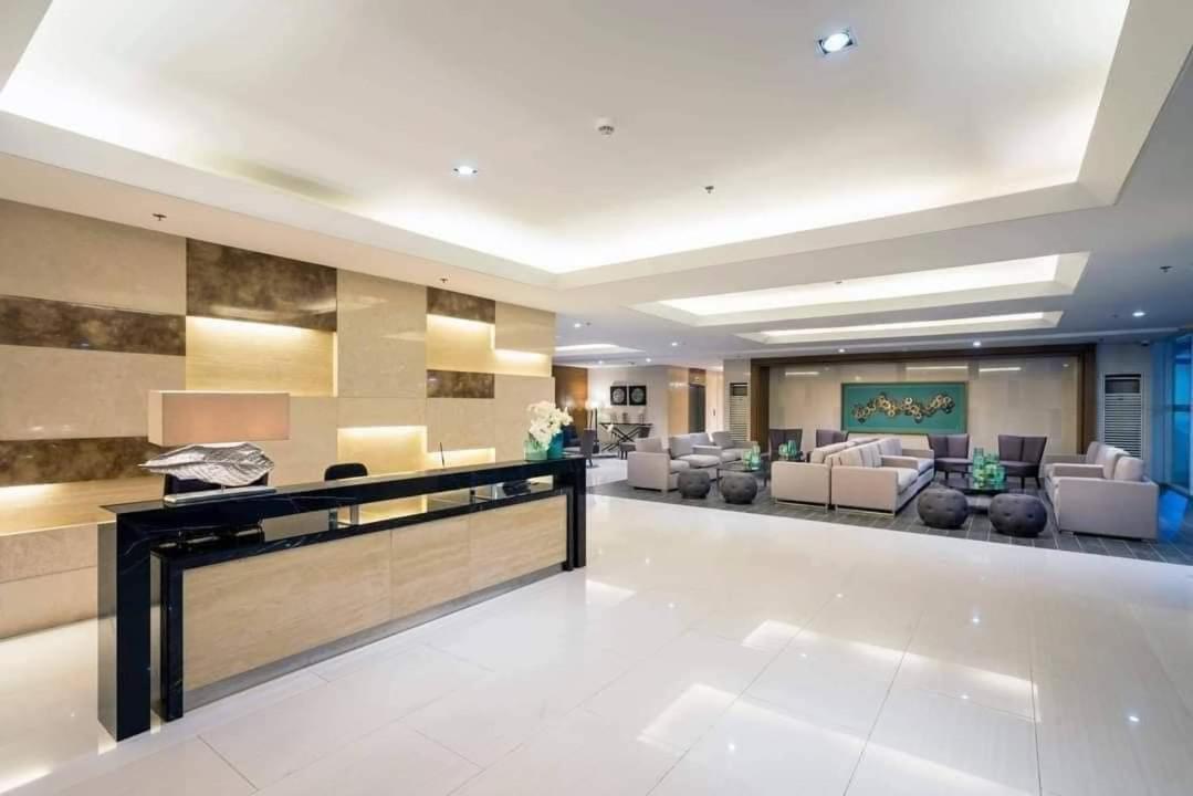 Coast Stay By J 40Th Floor Penthouse Manila Eksteriør billede